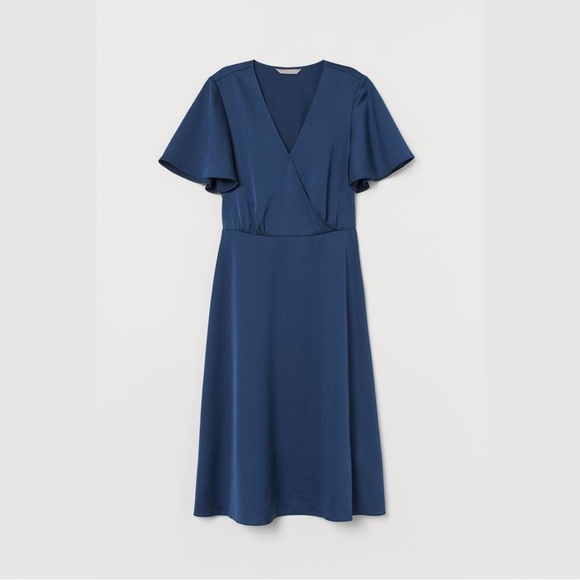 NWT H&M Satin Wrap Flowy Short Sleeve Summer Midi Dress in Dark Blue, size 8 - Picture 13 of 14